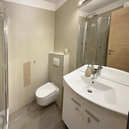 Ovus Apartment